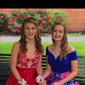 Meet your Posher, Olivia